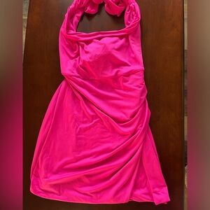 NWOT Hot Pink ruched side split mini dress size medium
